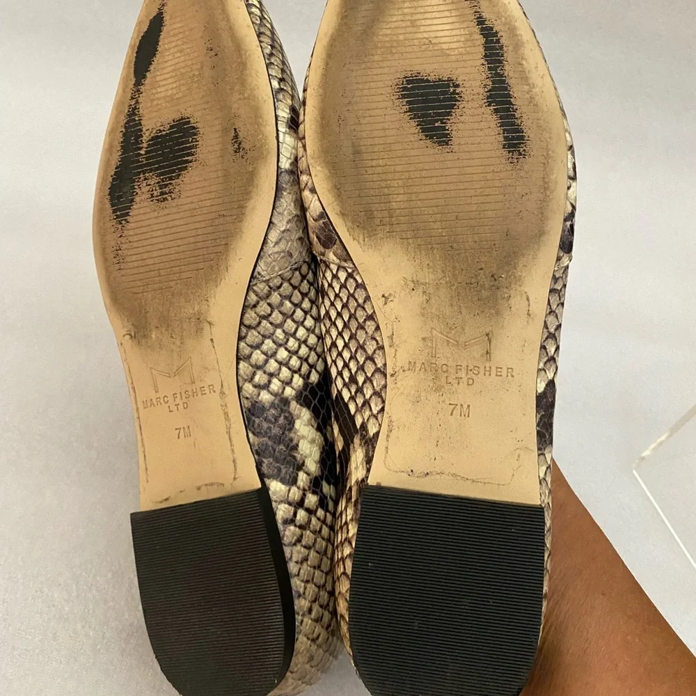 MARC FISHER Enaba Pointed Square Toe Loafer Snake Print Leather size 7